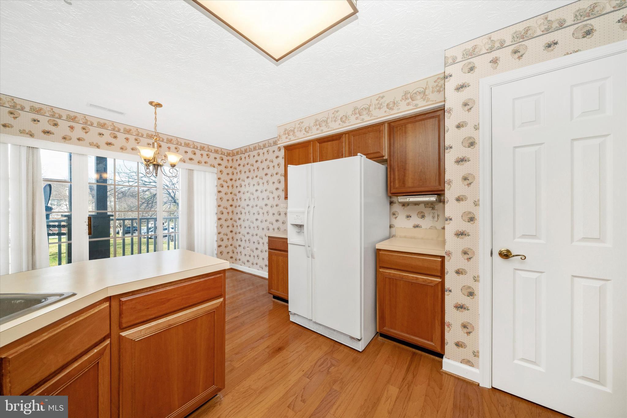 SPRING RIDGE - Residential