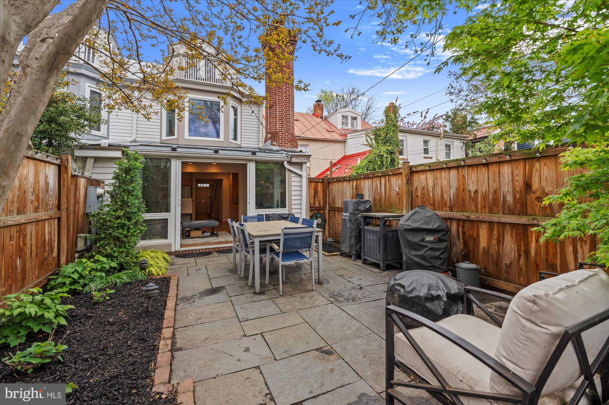 OLD TOWN - Residential