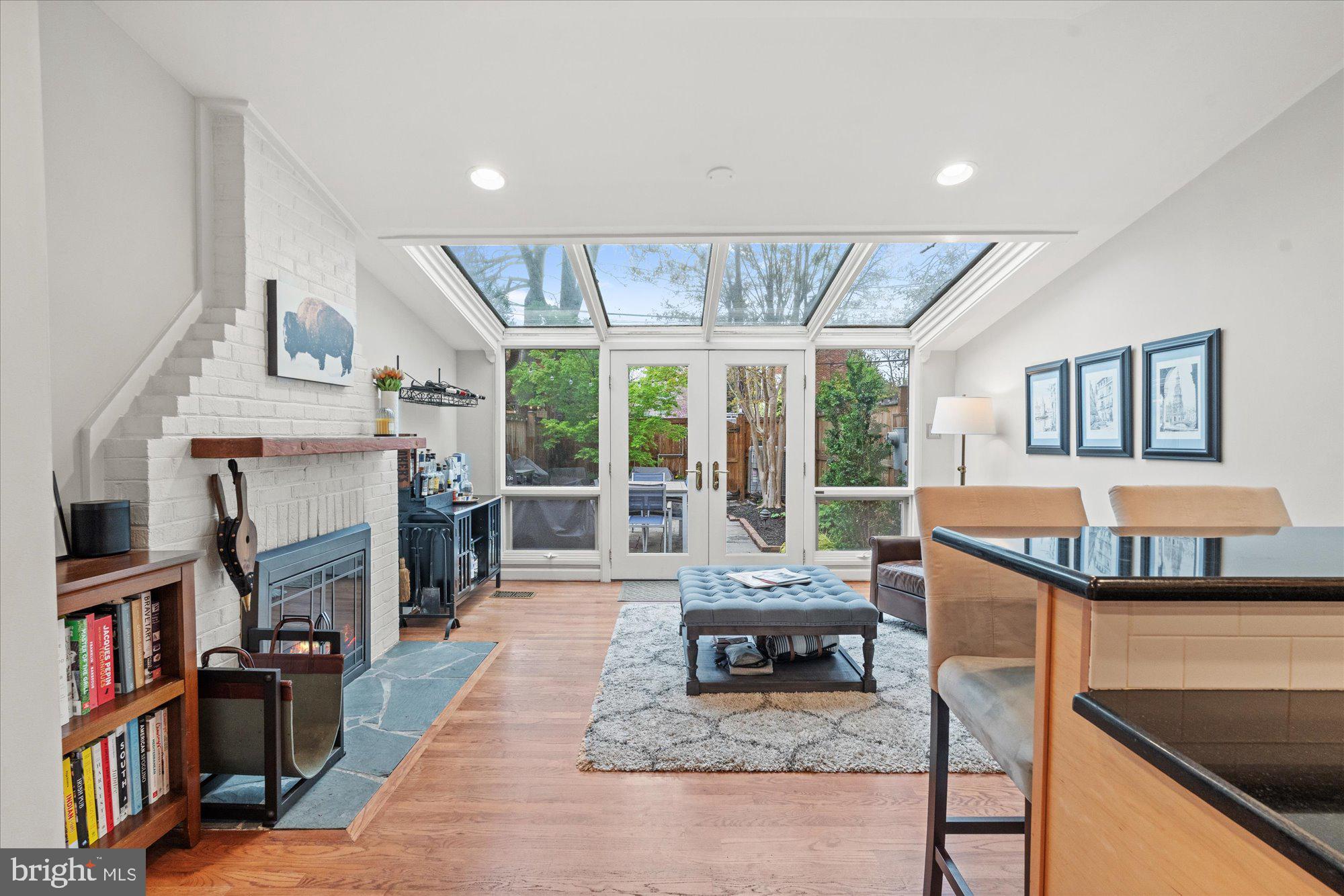 OLD TOWN - Residential