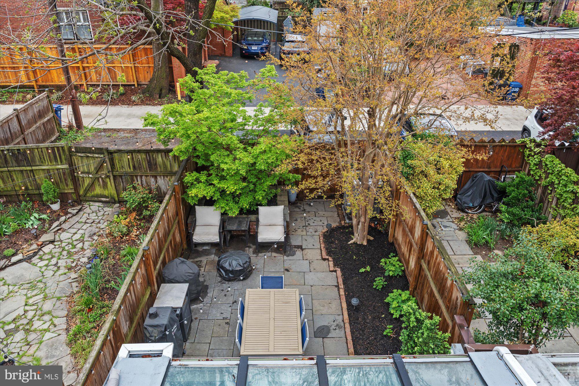 OLD TOWN - Residential