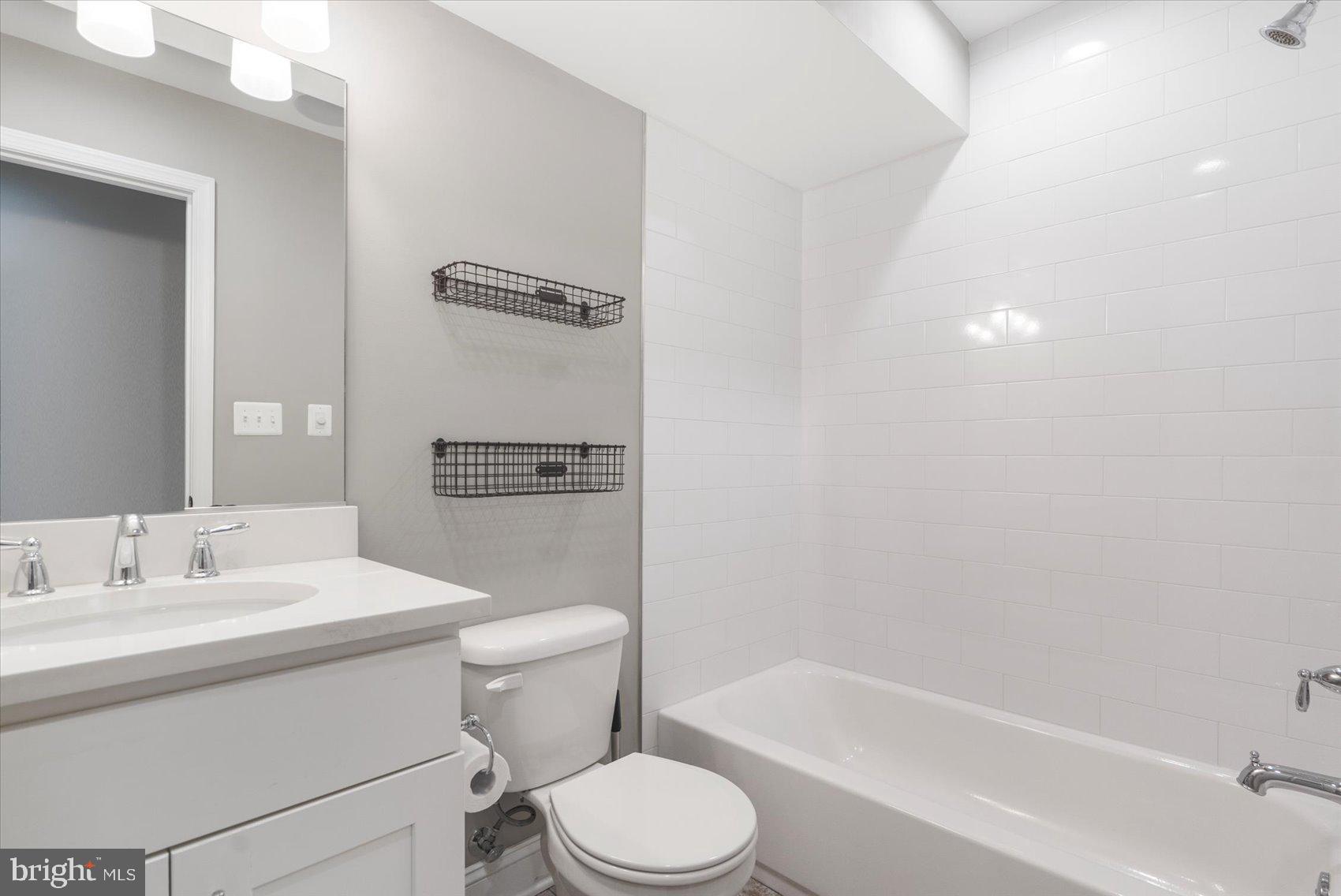 CANTON - Residential Lease