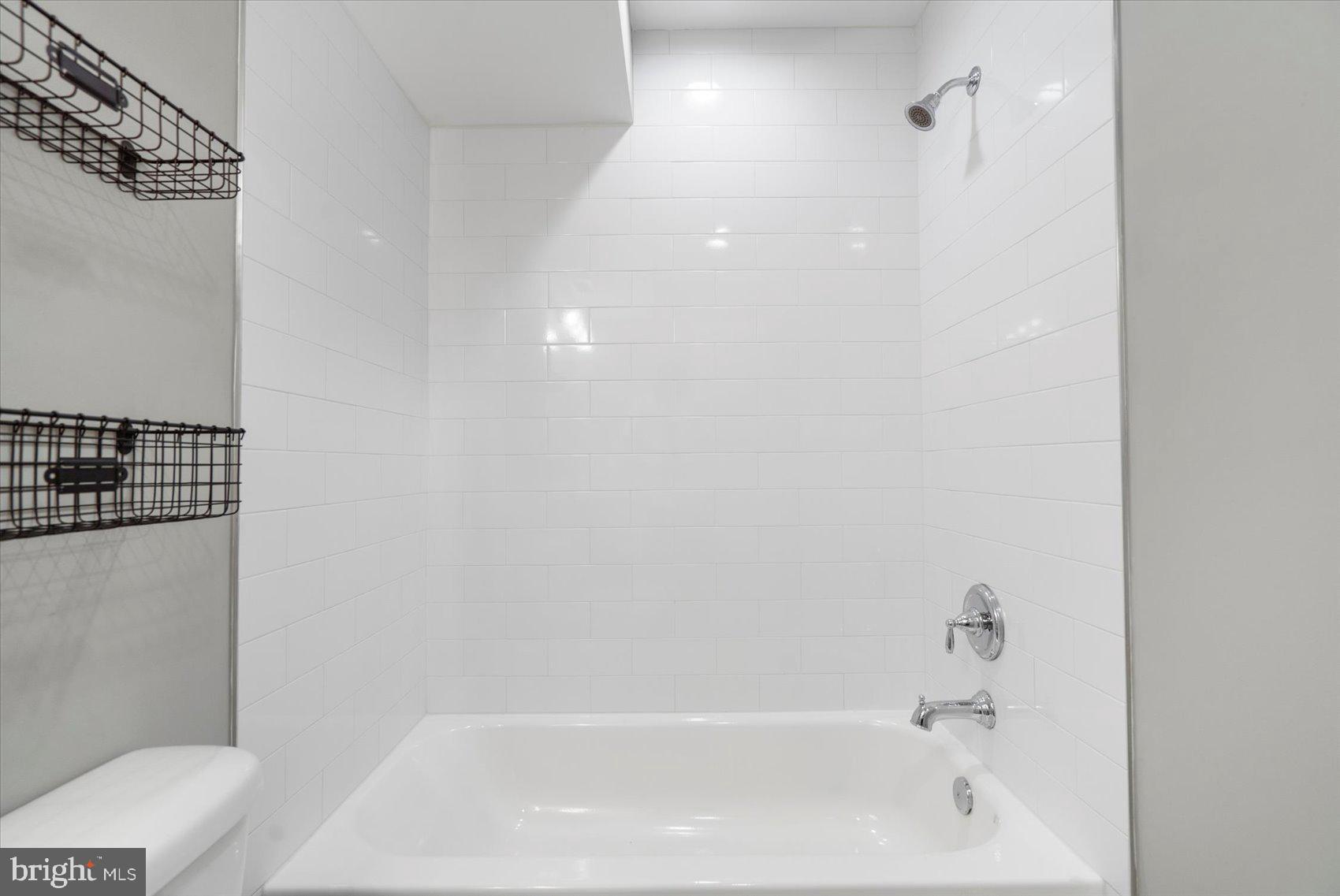 CANTON - Residential Lease