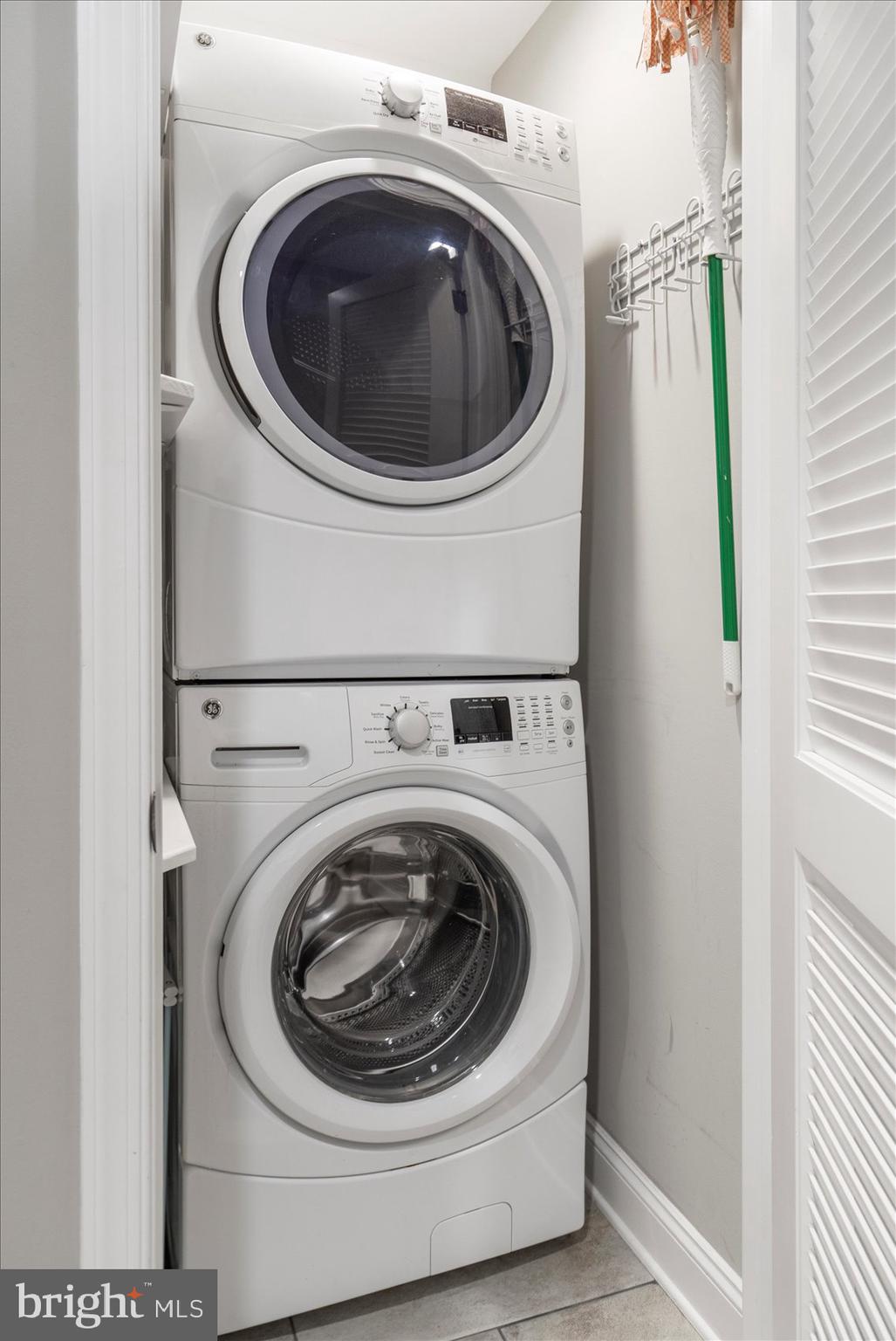 CANTON - Residential Lease