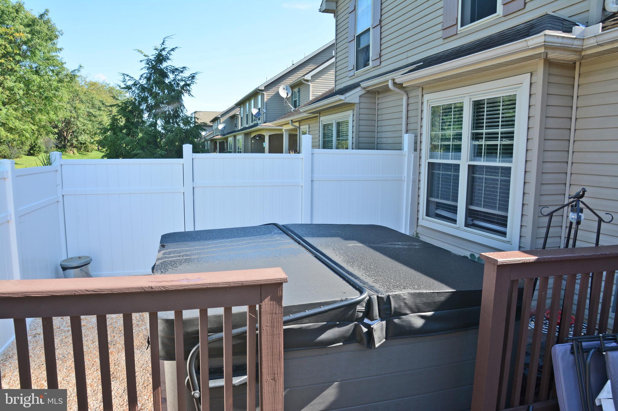 CHARITY GARDENS - Residential