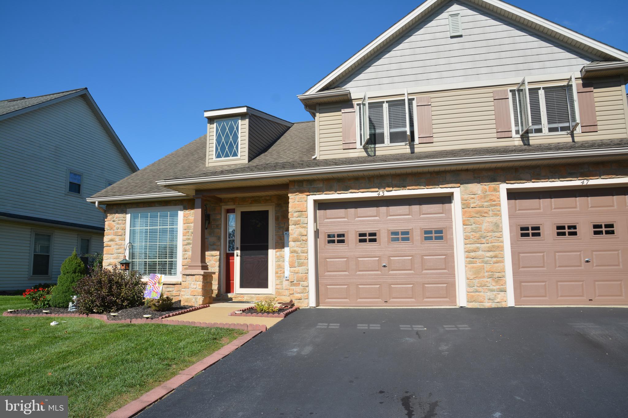 CHARITY GARDENS - Residential