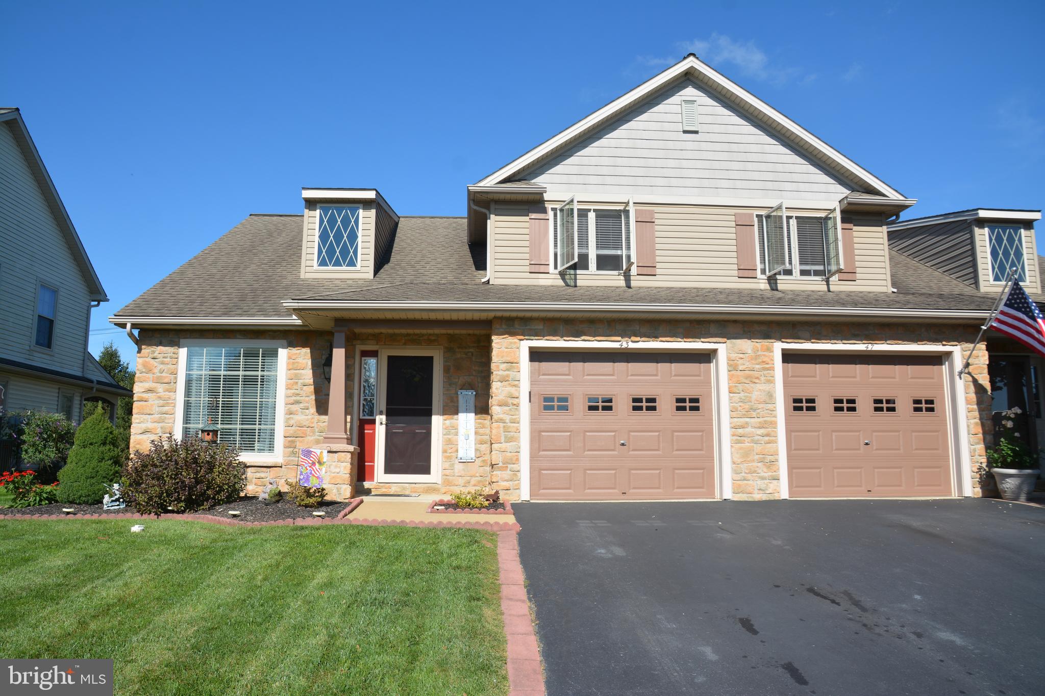 CHARITY GARDENS - Residential