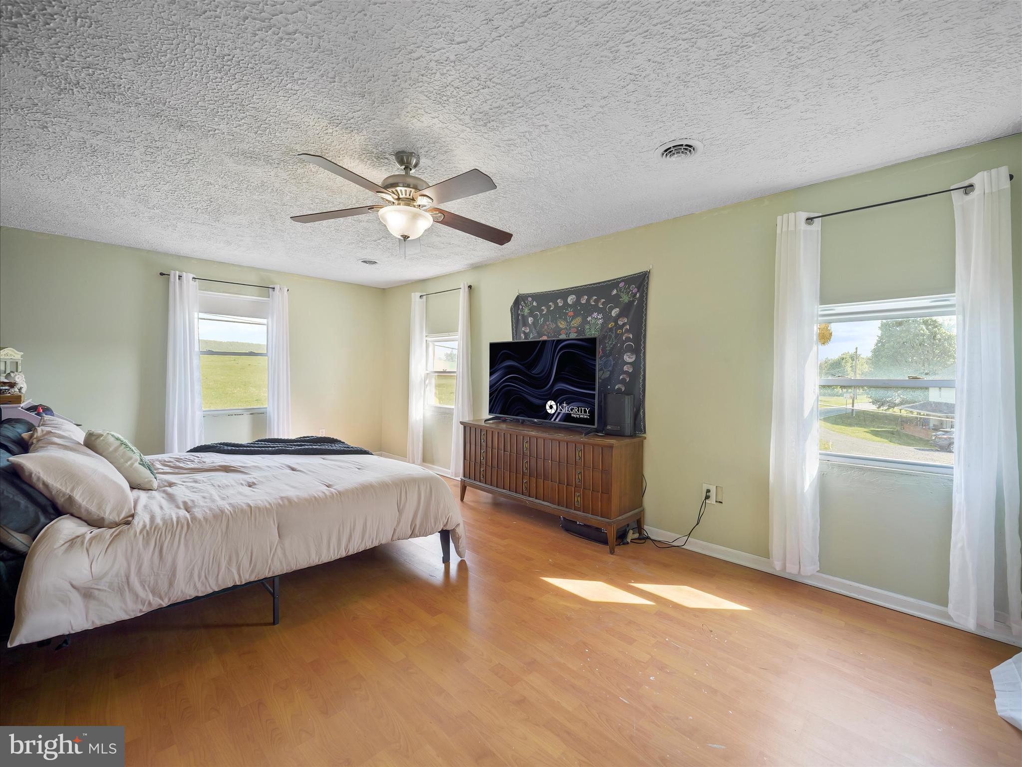 ARDEN DISTRICT - Residential