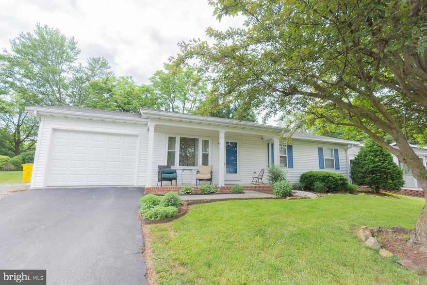 Welcome home to this well maintained ranch home located in established Pikeview Acres! Offering 3BR/2BA, living room with wood floors and renovated dining/kitchen.  You'll love the kitchen with it's painted cabinets, newer appliances, new flooring and just installed countertops. Recently painted interior, crown molding, chair rail and central air are just some of the updates this home has to offer. Enjoy sitting out on your front porch, barbecuing on your rear deck, fenced back yard and storage building. Let's not forget the 1 car garage! All this and so much more on this beautifully landscaped .20 acre lot.  Minutes to shopping and restaurants!