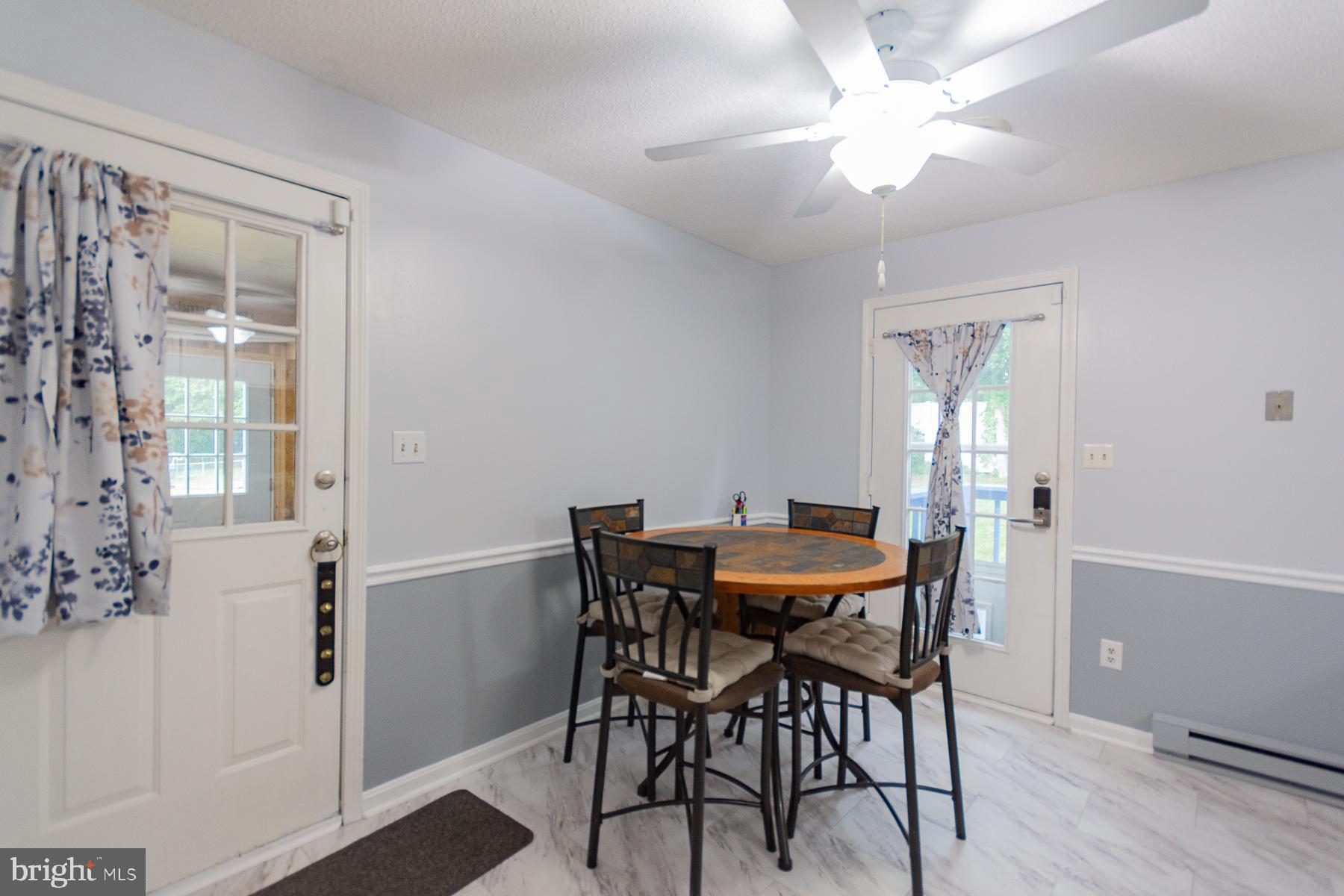 PIKEVIEW ACRES - Residential