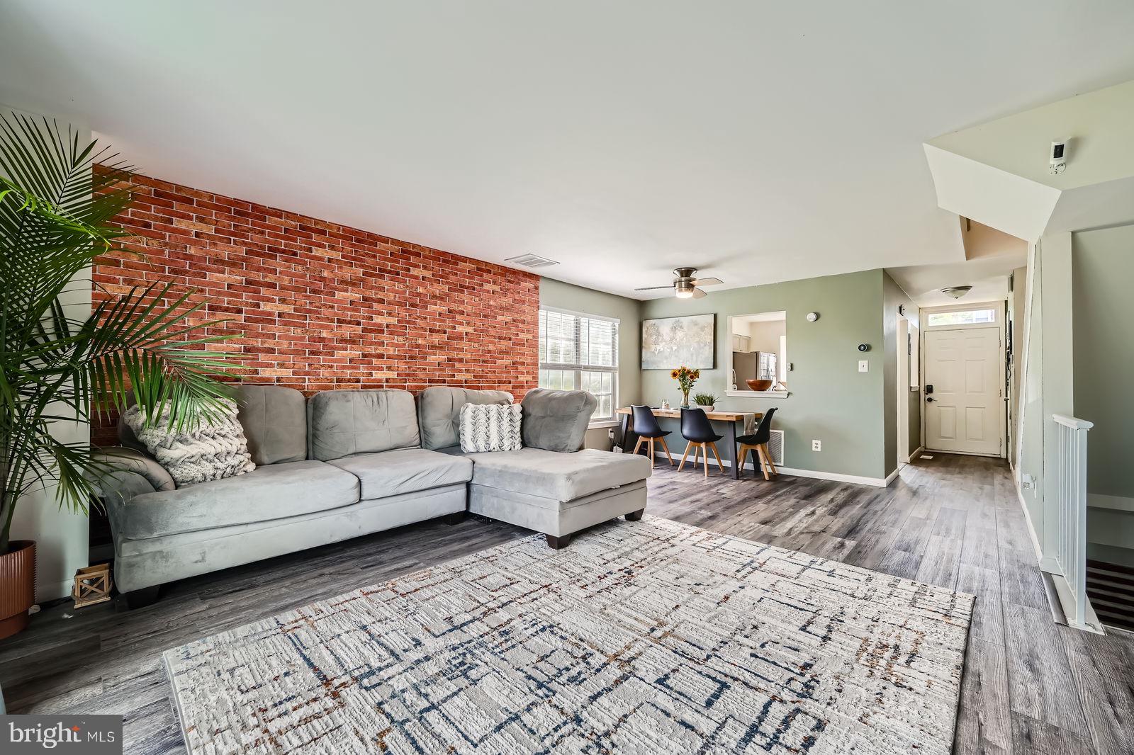 WATERFORD PLACE - Residential Lease