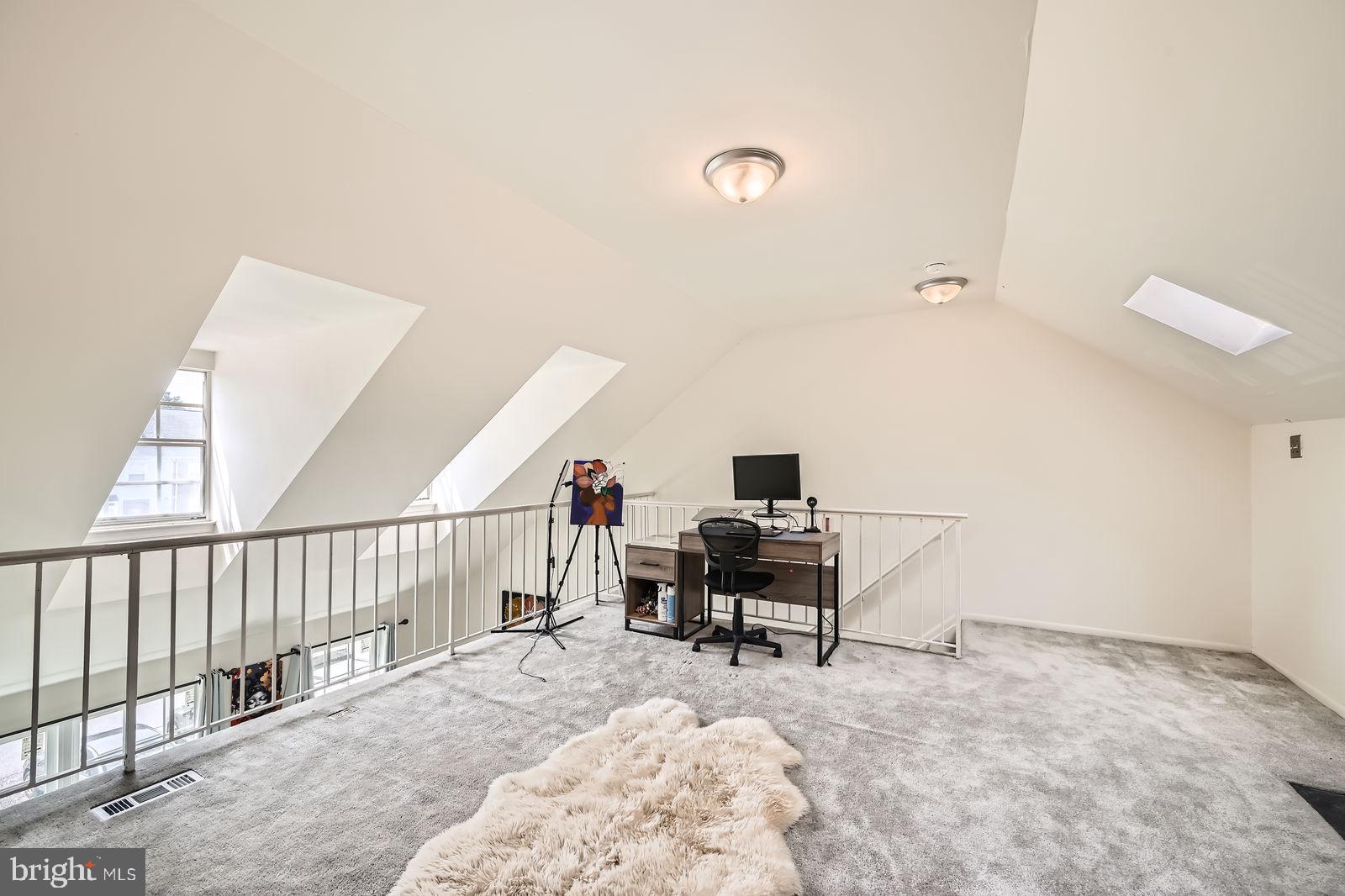 WATERFORD PLACE - Residential Lease