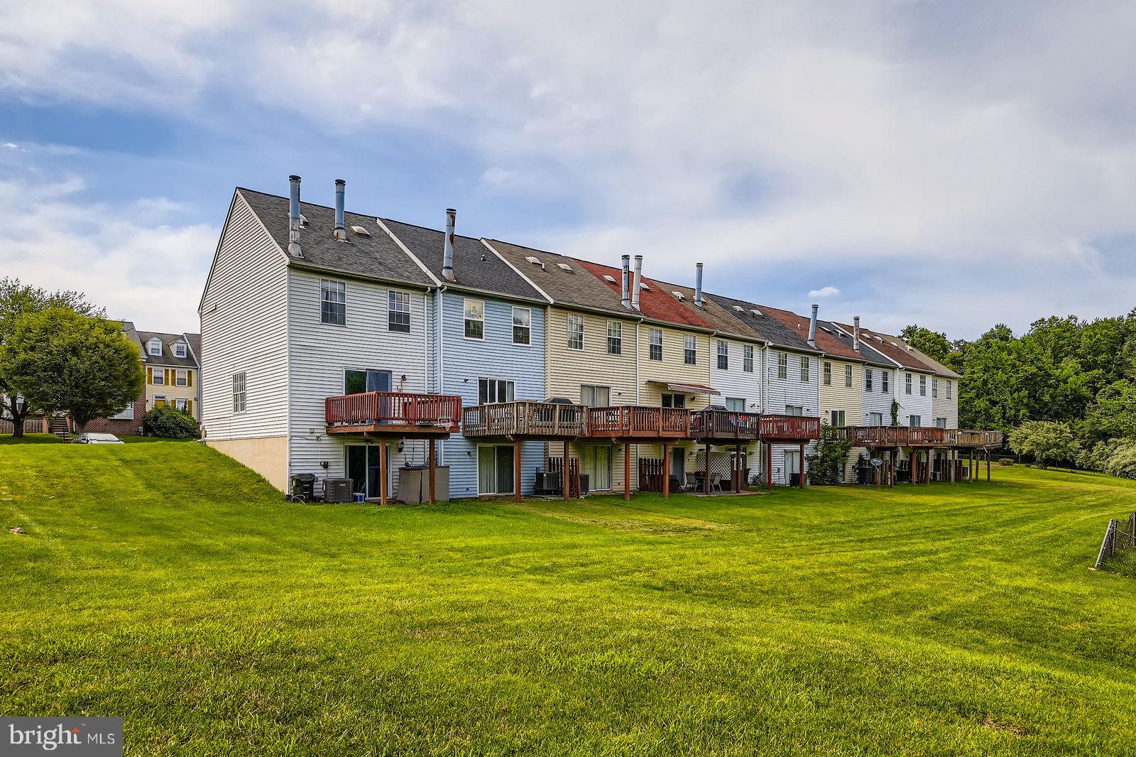 WATERFORD PLACE - Residential Lease