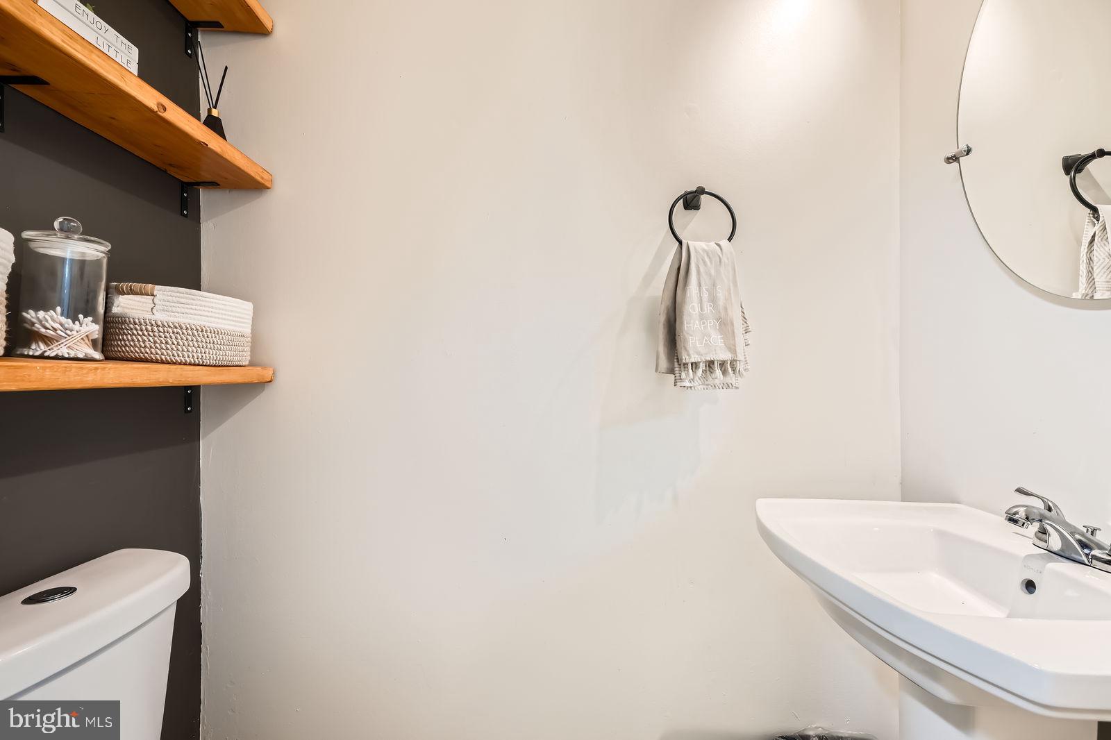 WATERFORD PLACE - Residential Lease