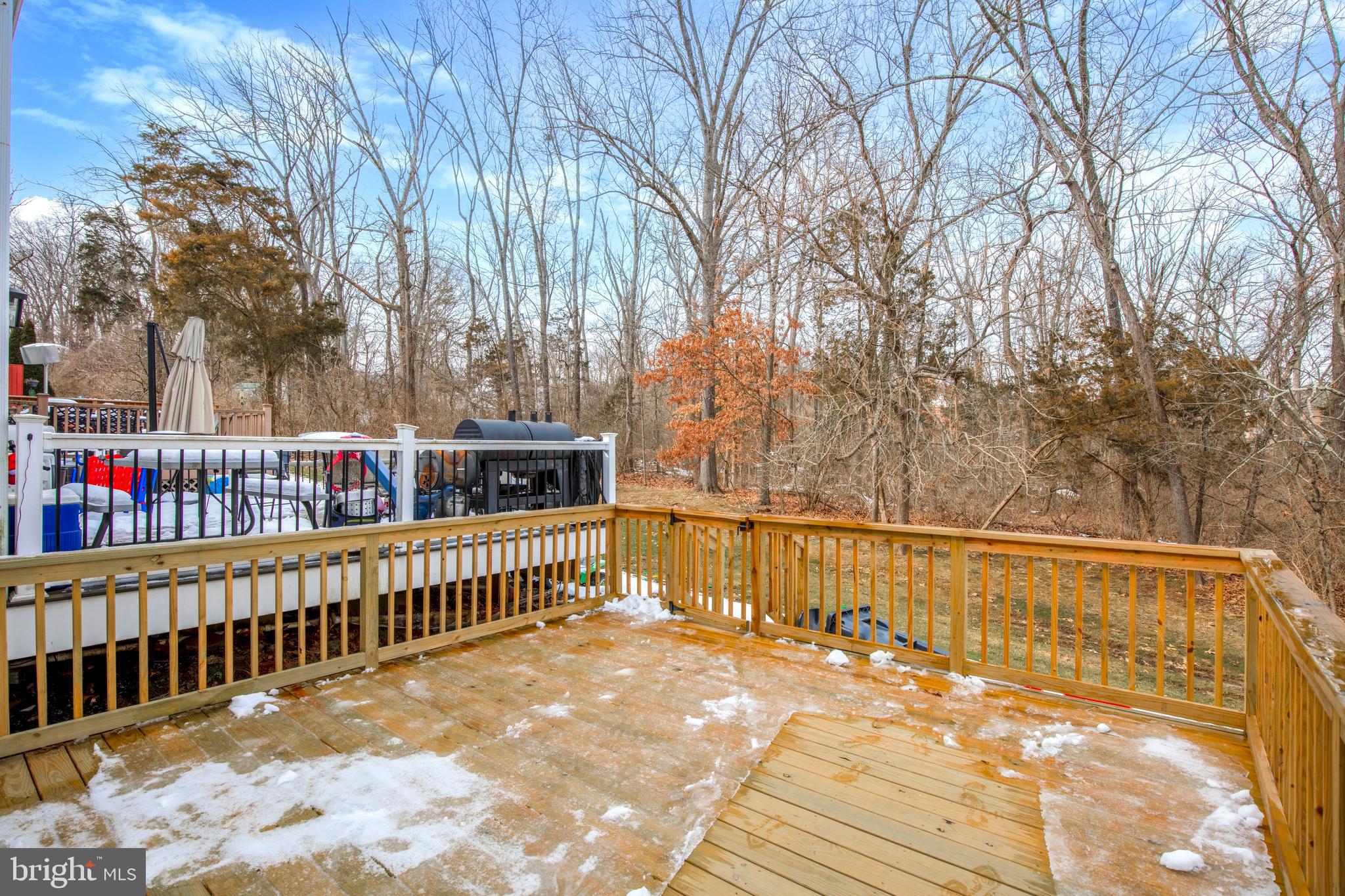 SPRING MOUNT - Residential Lease