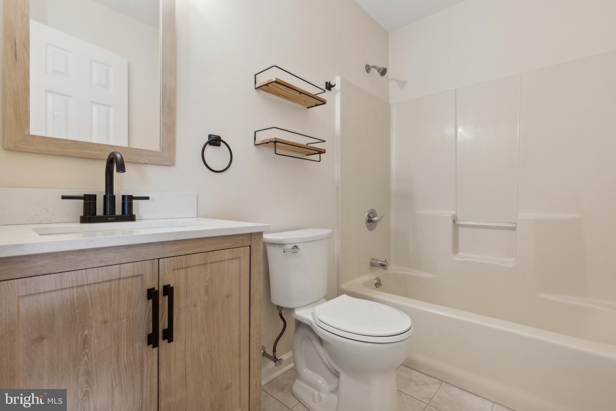 SPRING MOUNT - Residential Lease