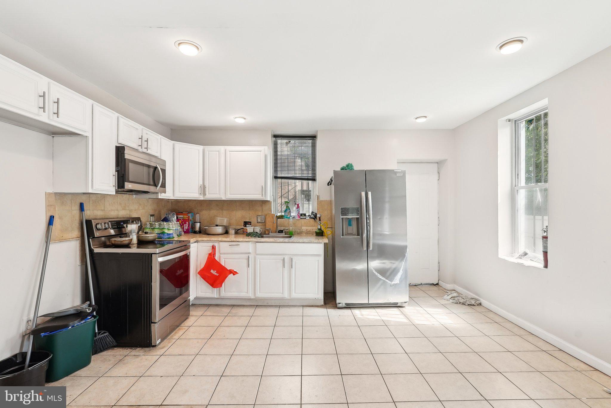 HARROWGATE - Residential