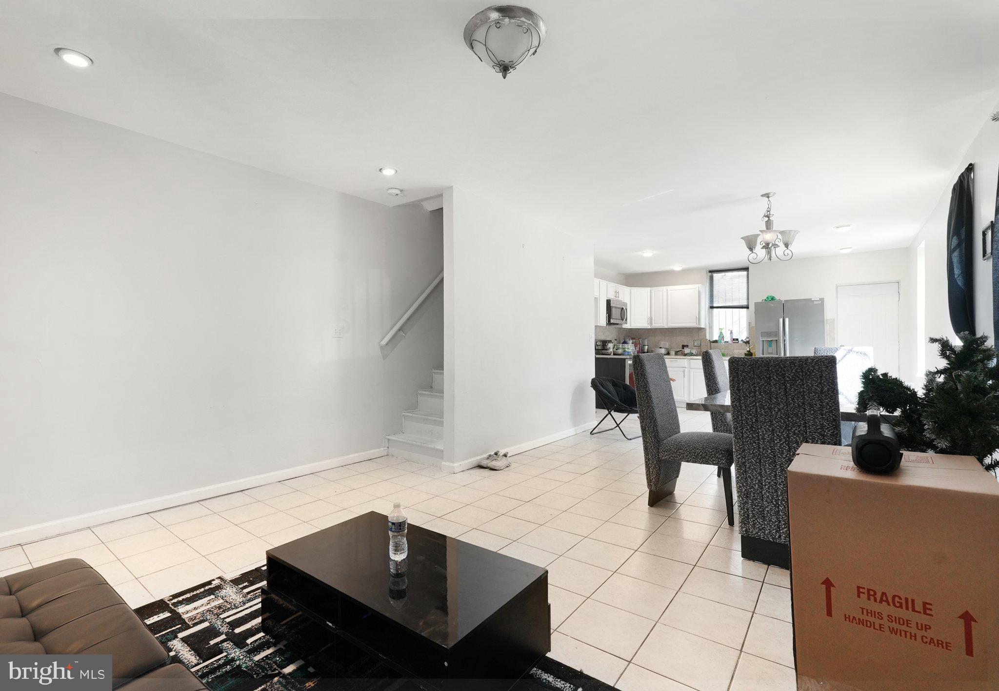 HARROWGATE - Residential