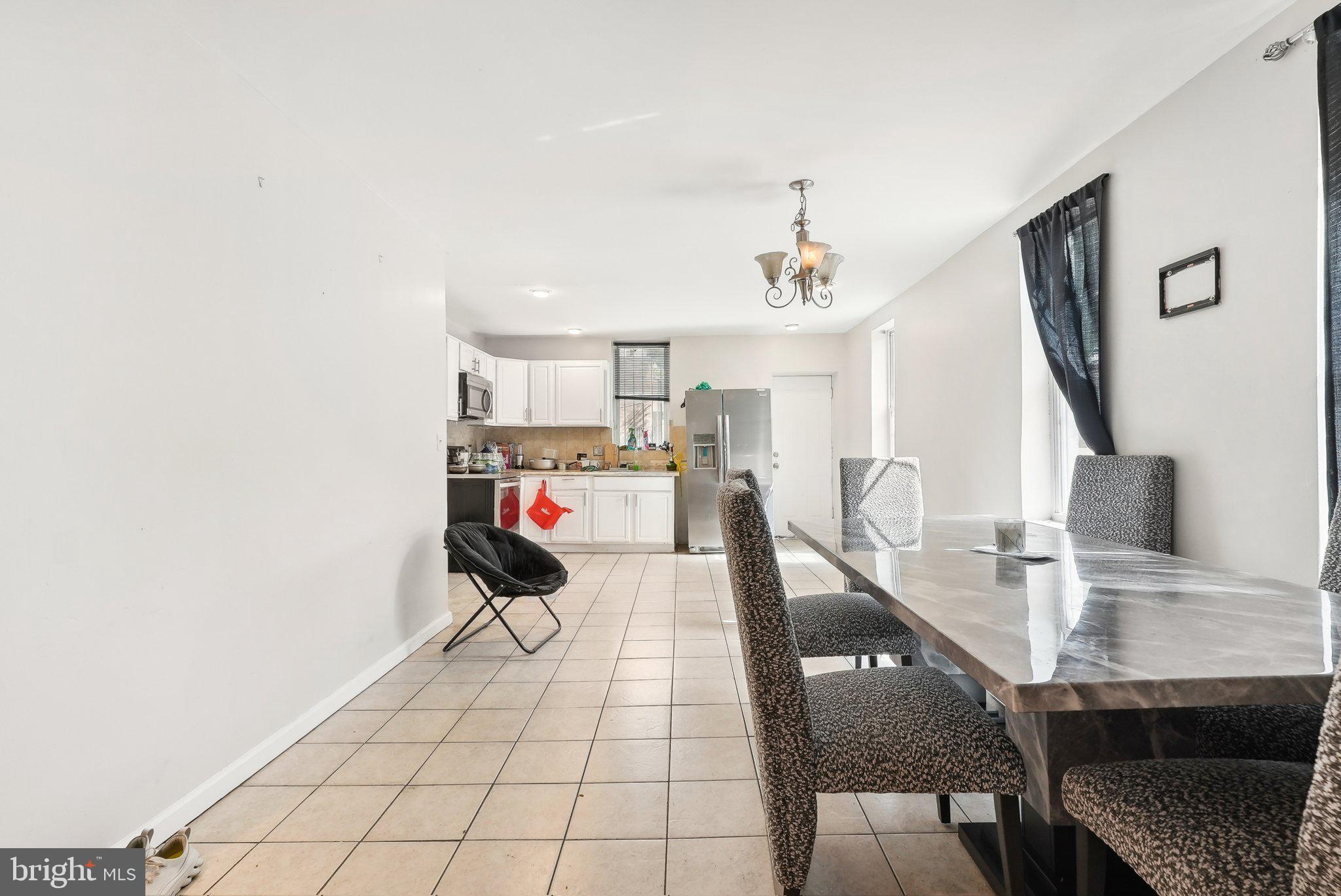 HARROWGATE - Residential