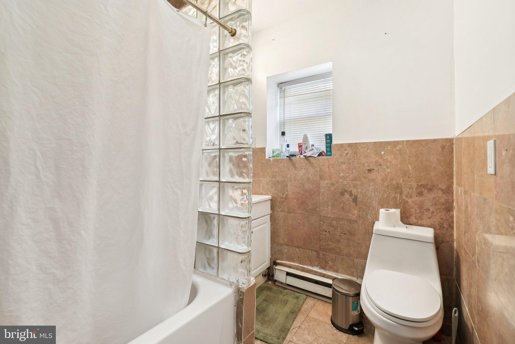 HARROWGATE - Residential