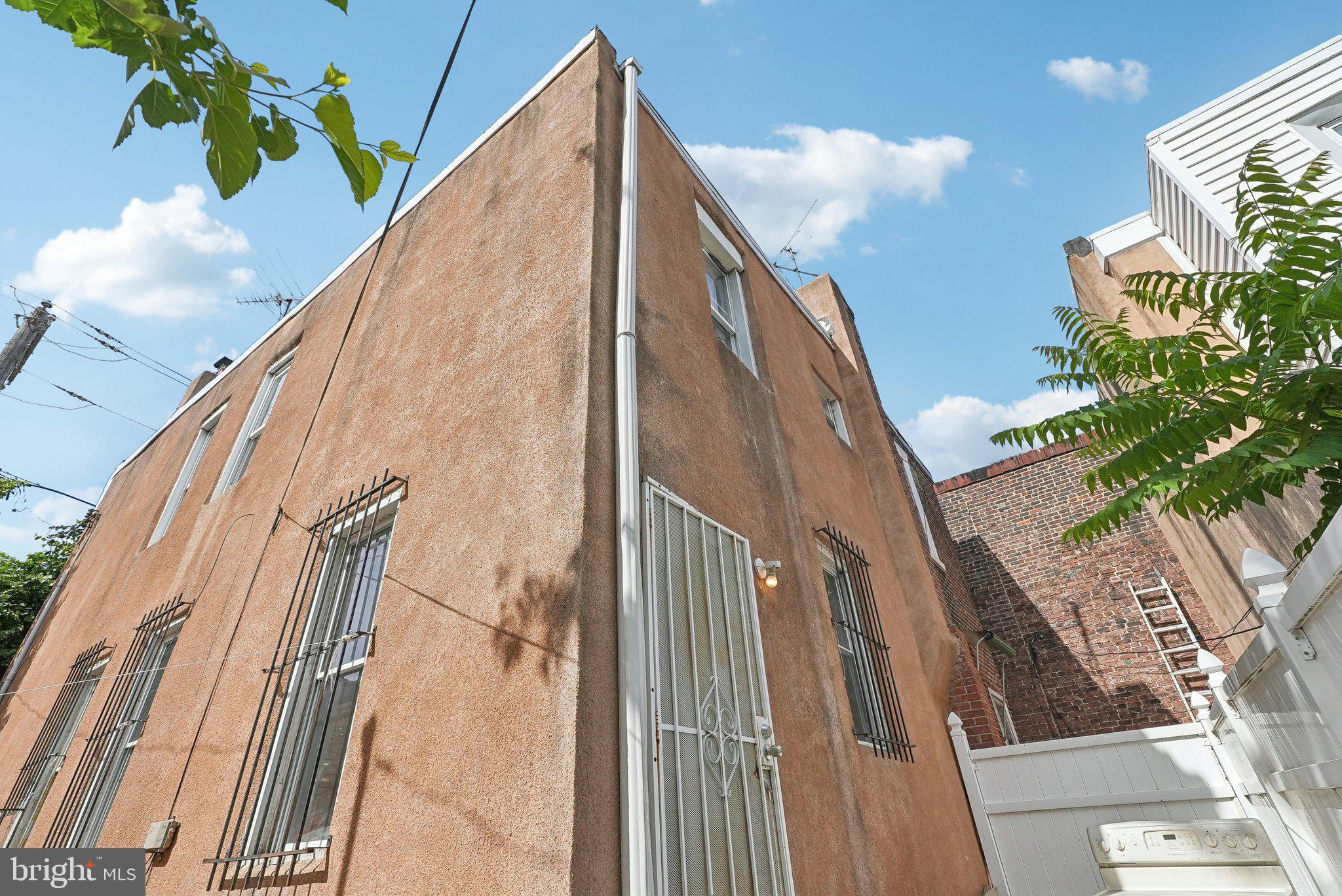 HARROWGATE - Residential