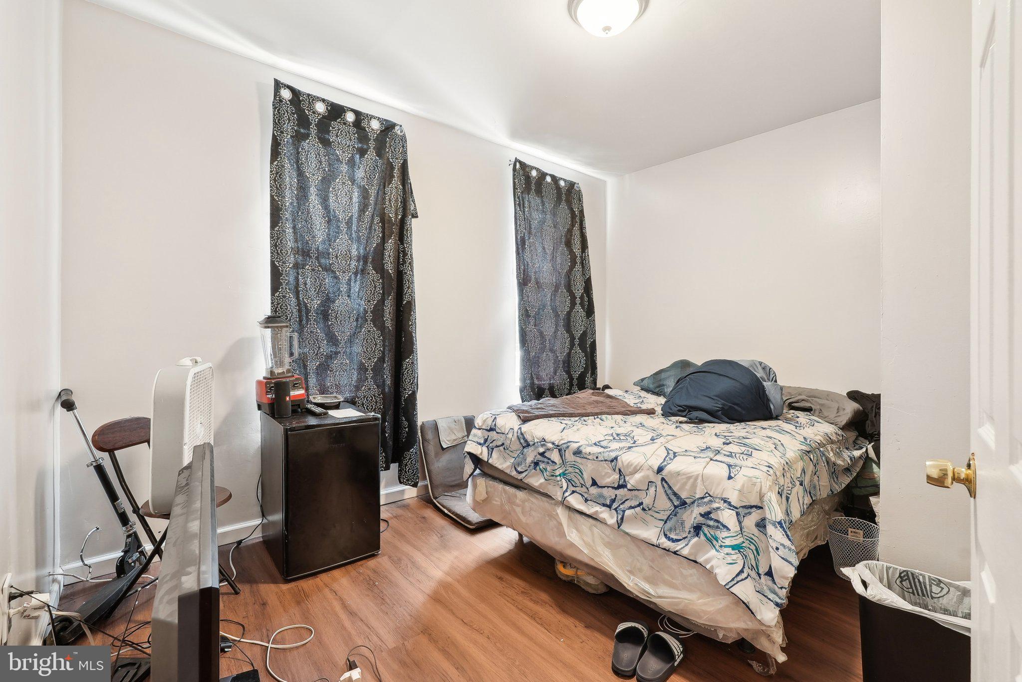 HARROWGATE - Residential