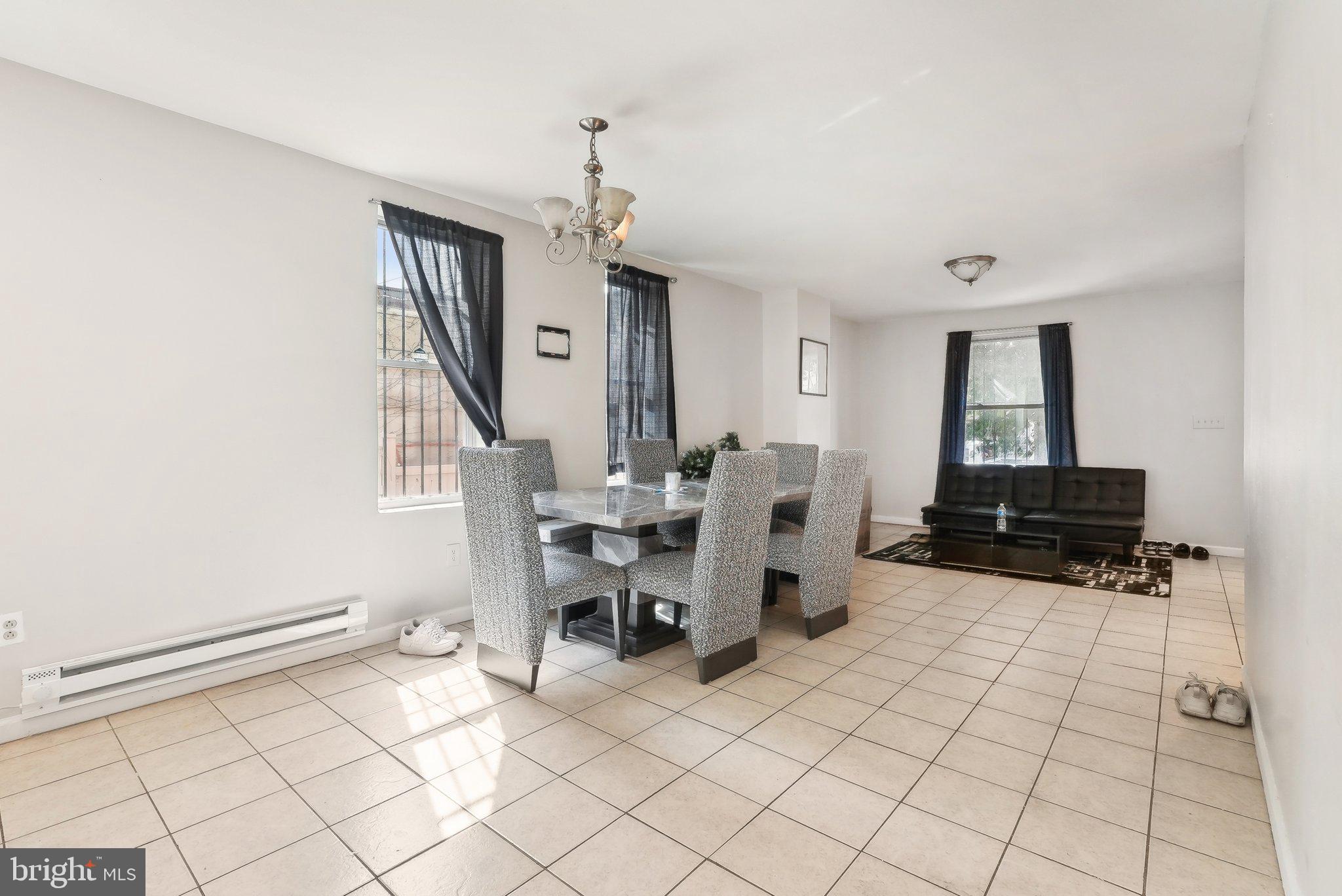 HARROWGATE - Residential