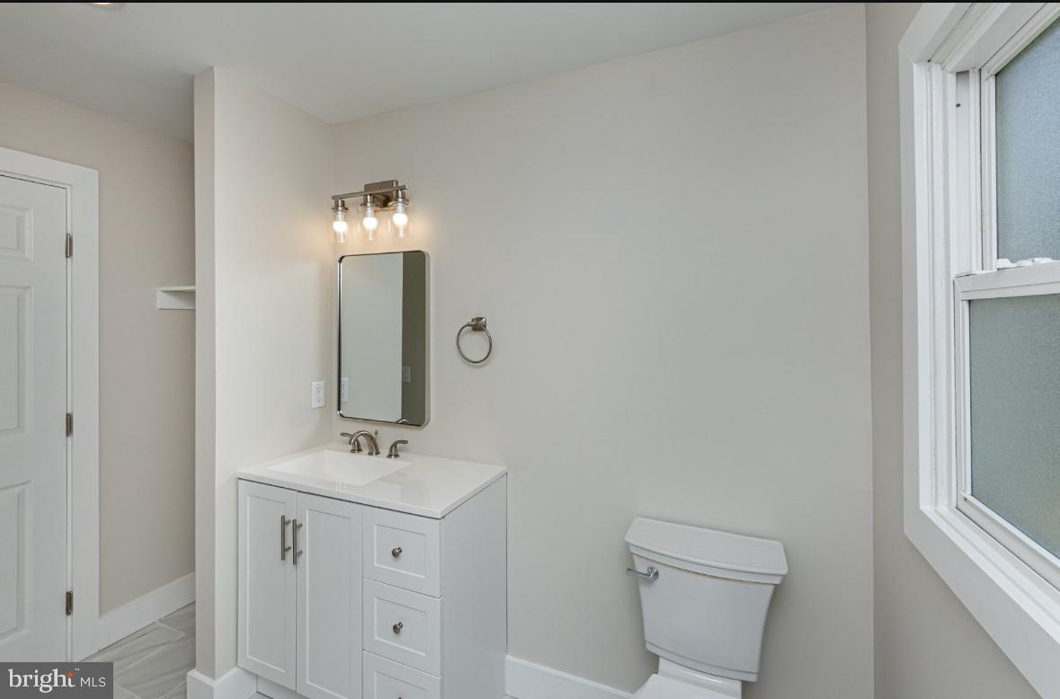 SMITHVILLE ROAD - Residential