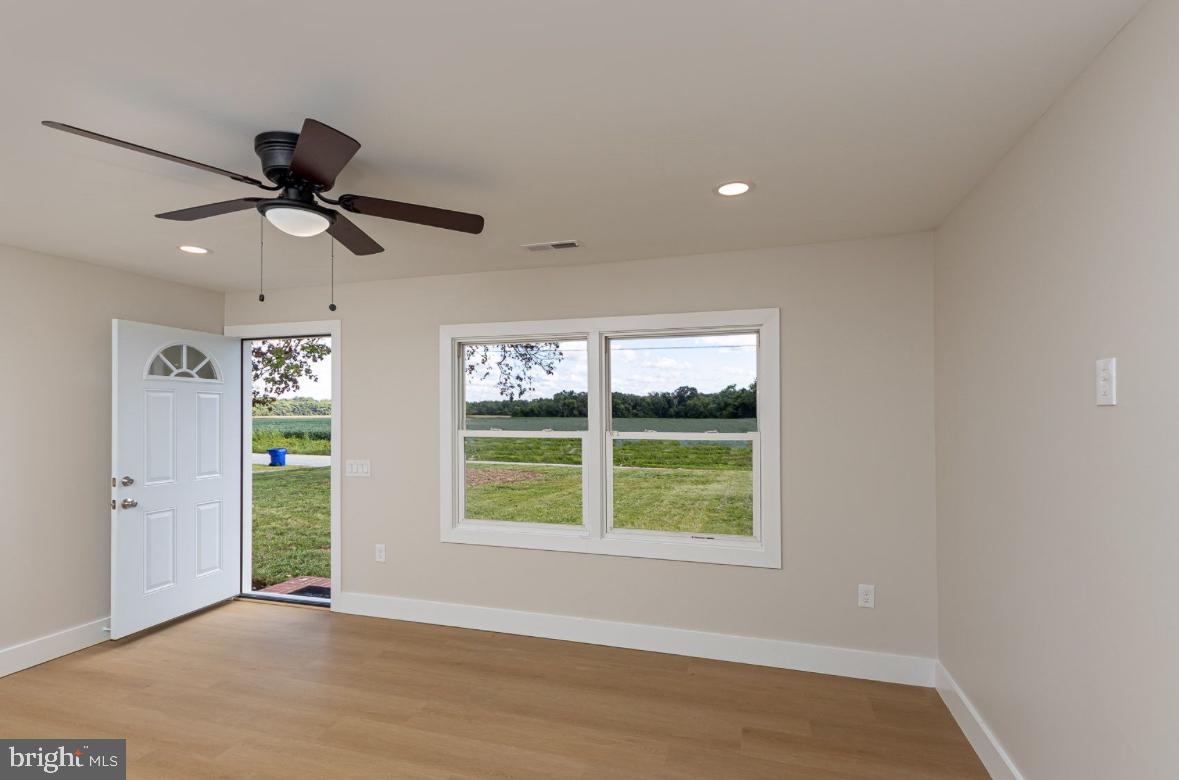 SMITHVILLE ROAD - Residential