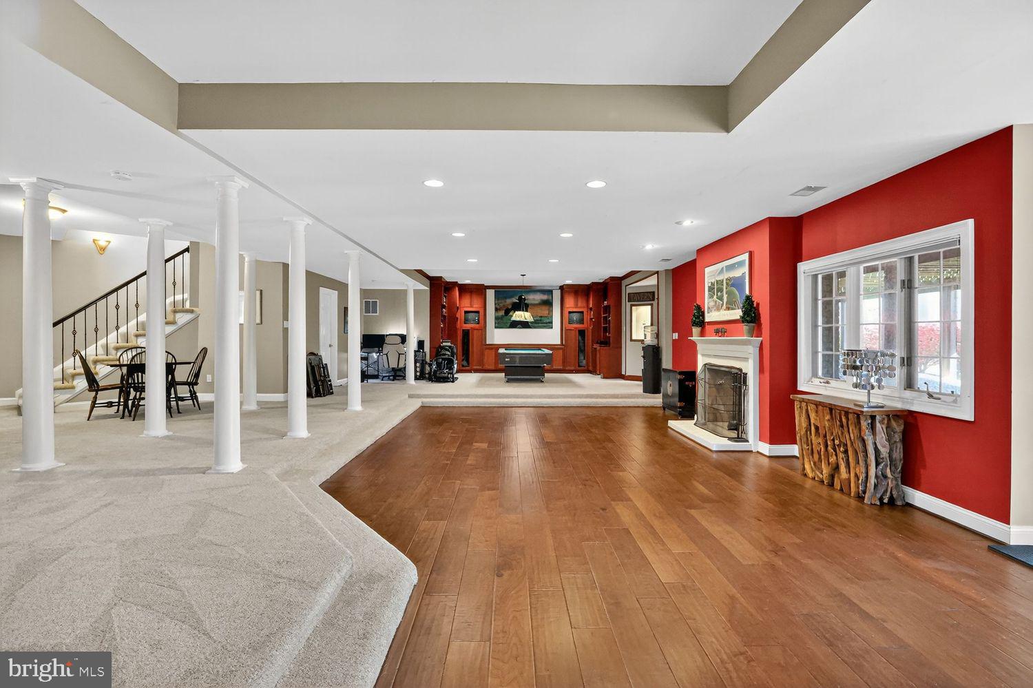 POTOMAC CHASE - Residential