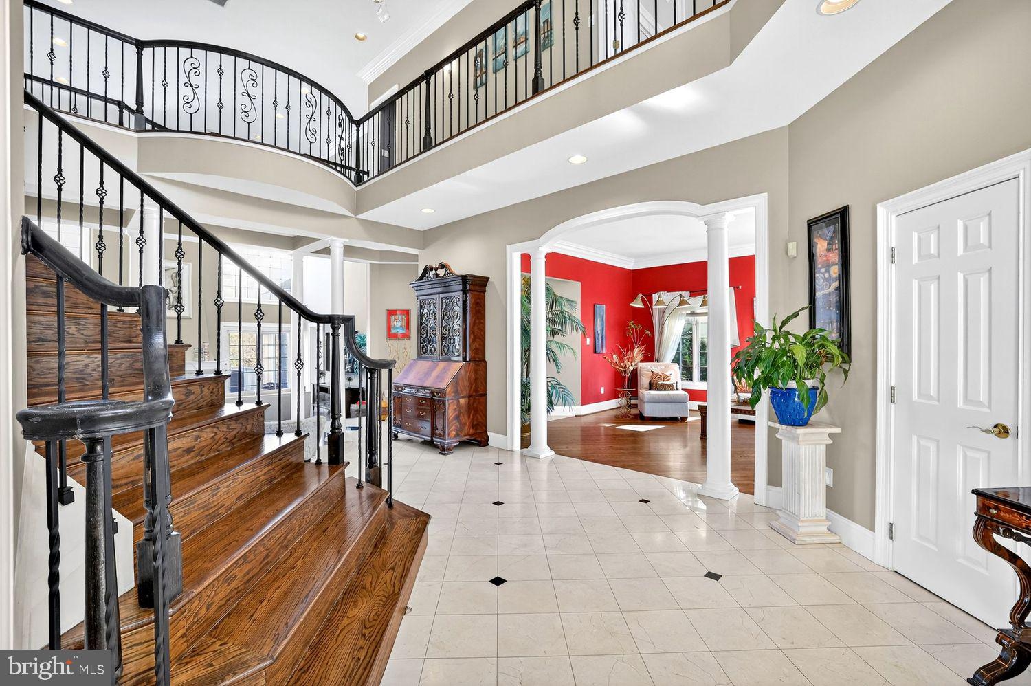 POTOMAC CHASE - Residential