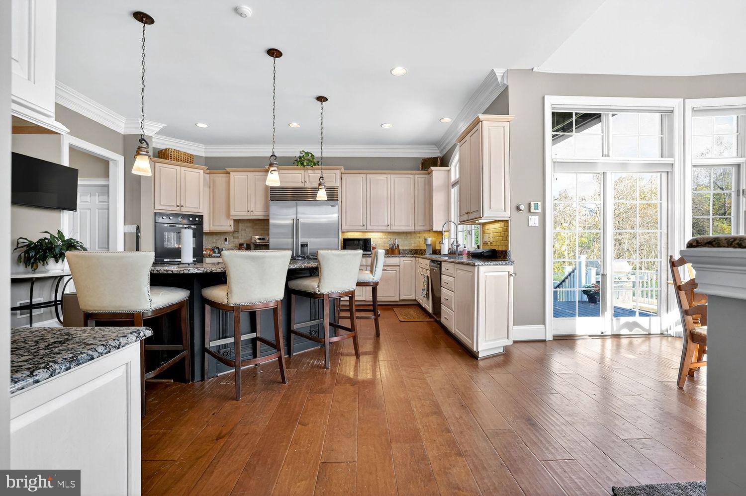 POTOMAC CHASE - Residential