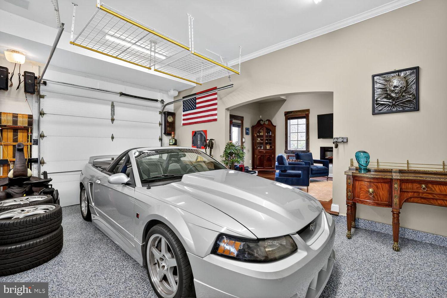 POTOMAC CHASE - Residential