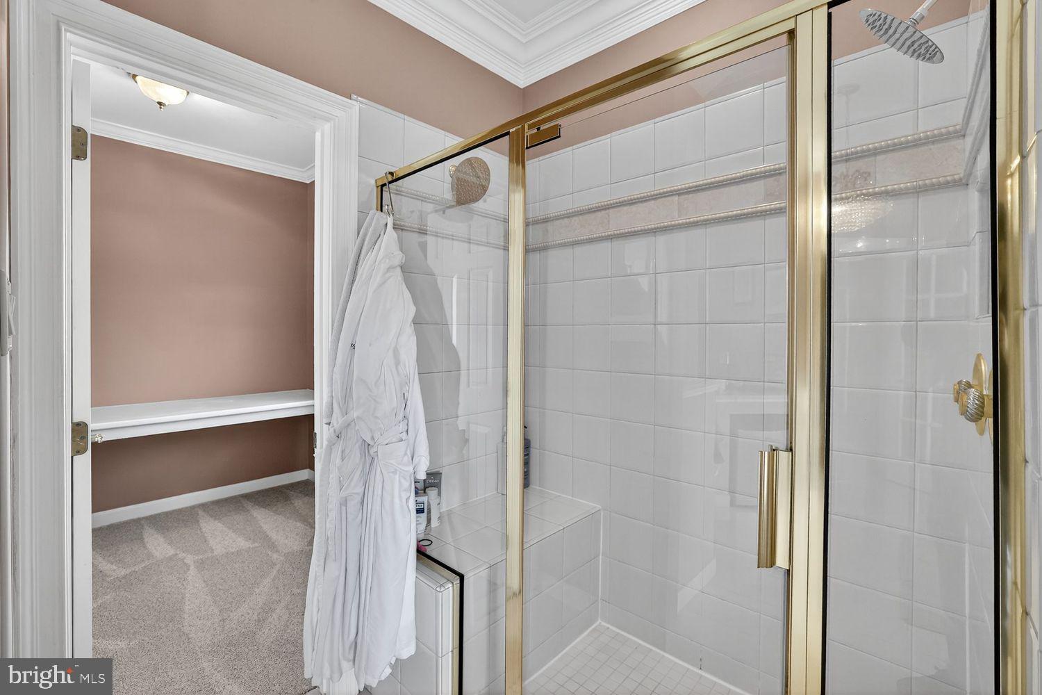 POTOMAC CHASE - Residential