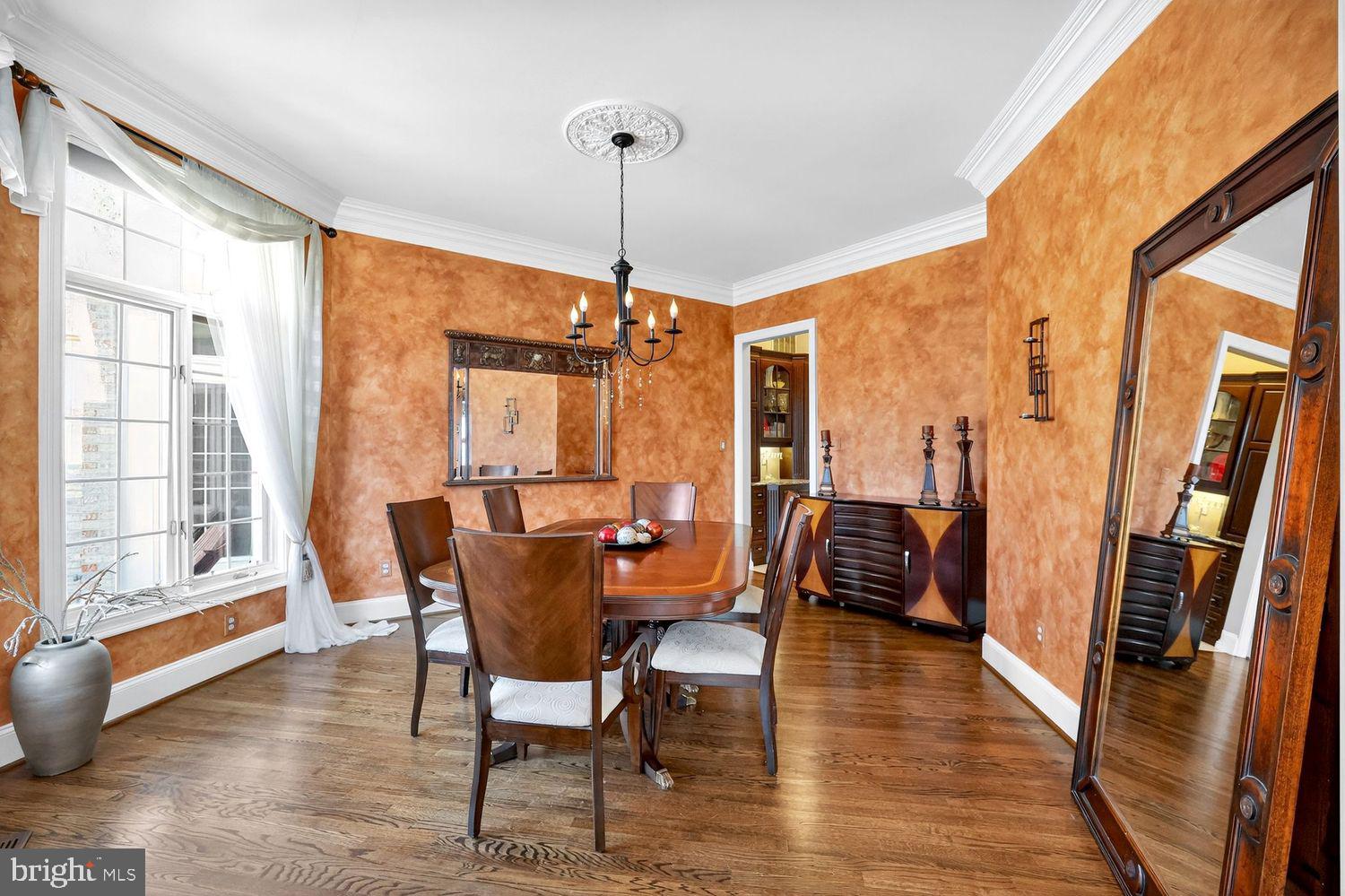 POTOMAC CHASE - Residential