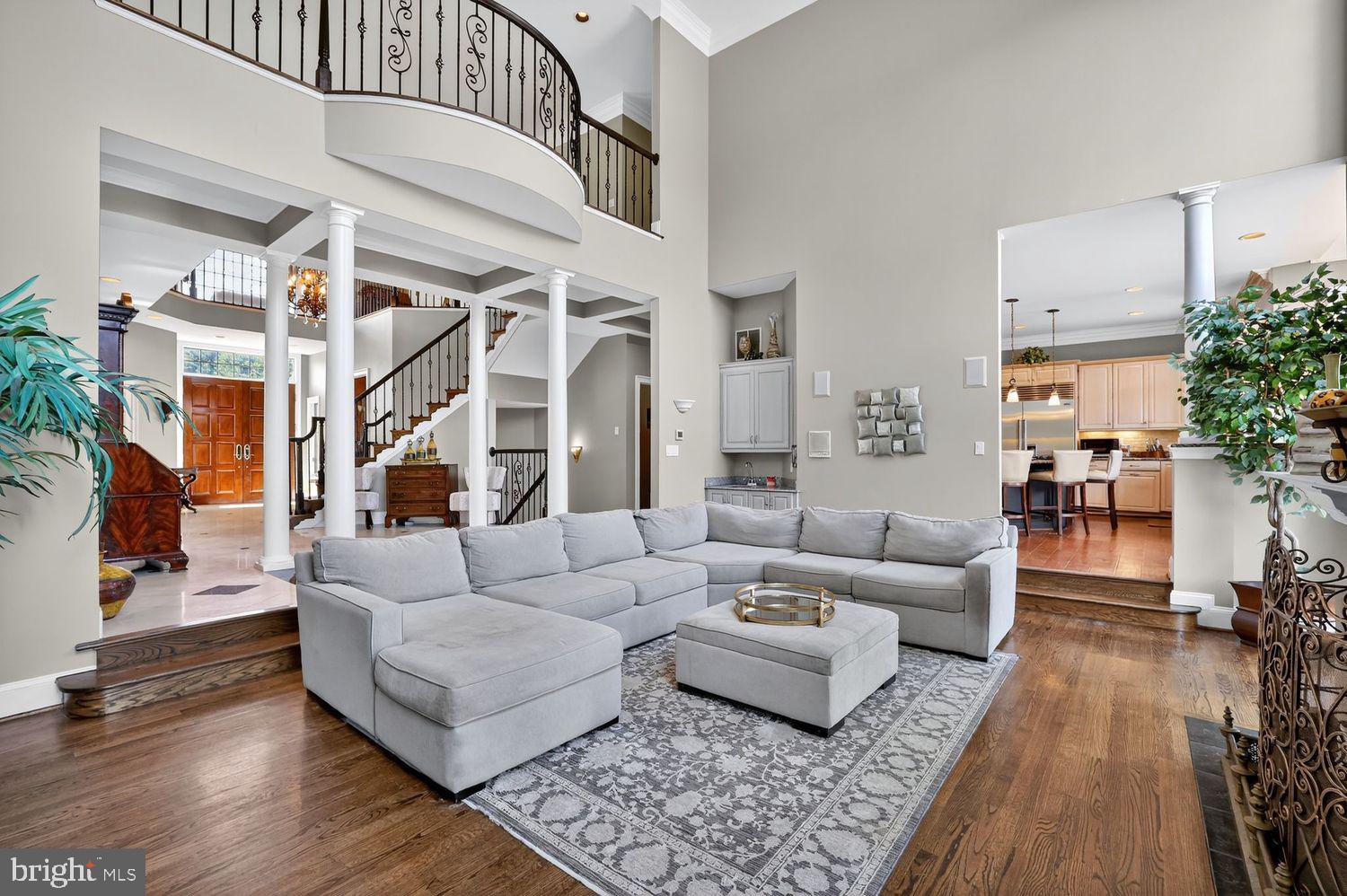 POTOMAC CHASE - Residential