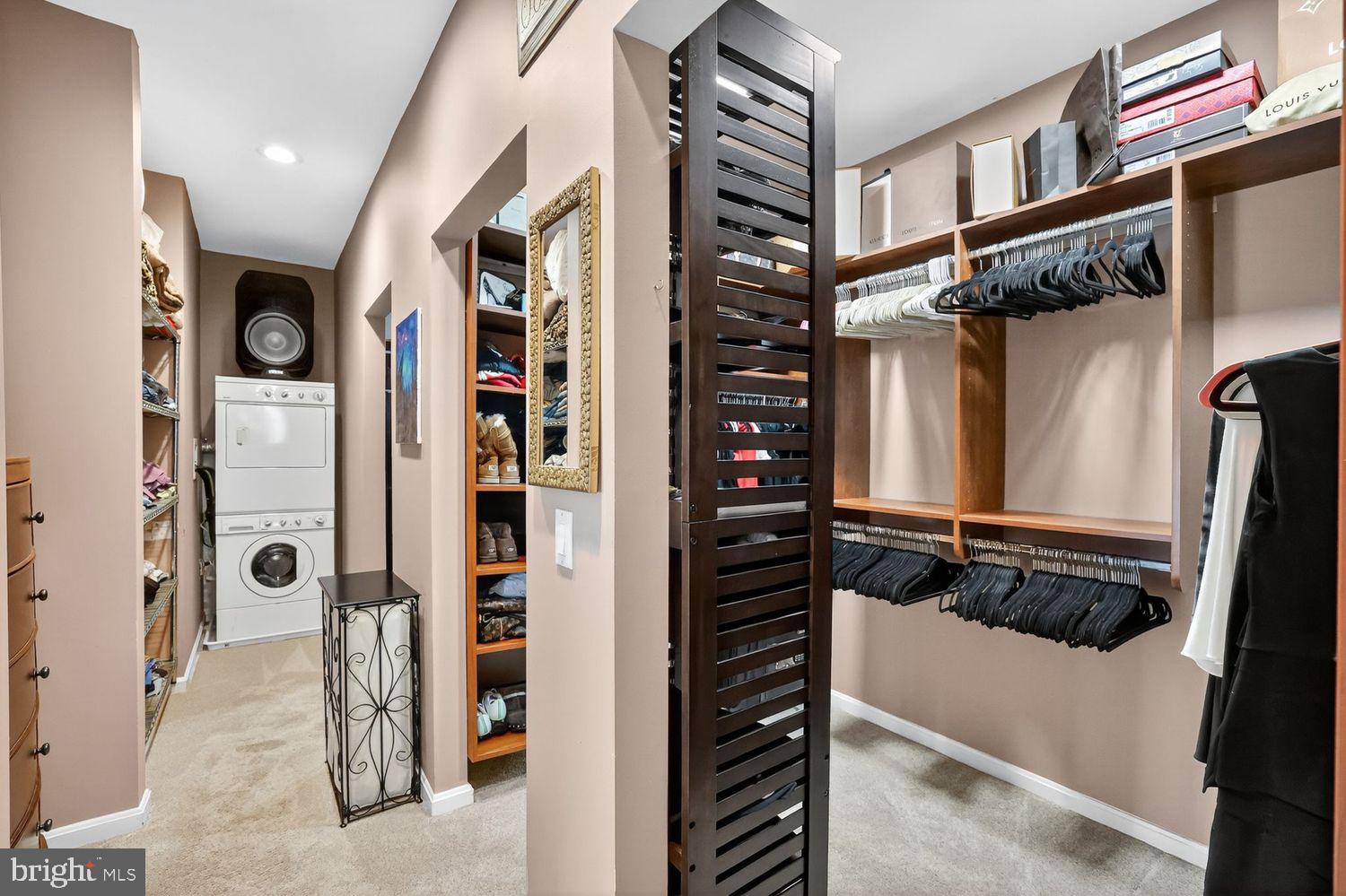 POTOMAC CHASE - Residential