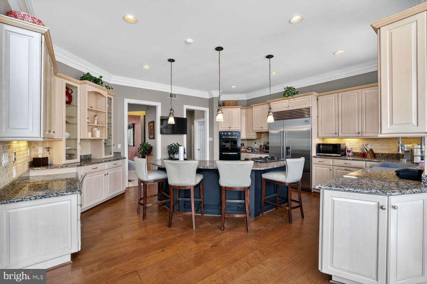 POTOMAC CHASE - Residential