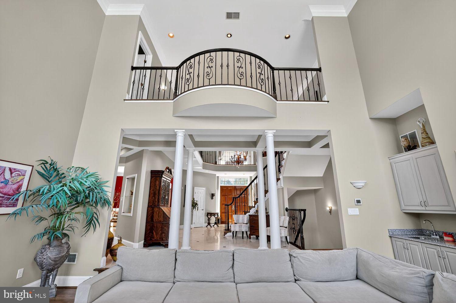 POTOMAC CHASE - Residential