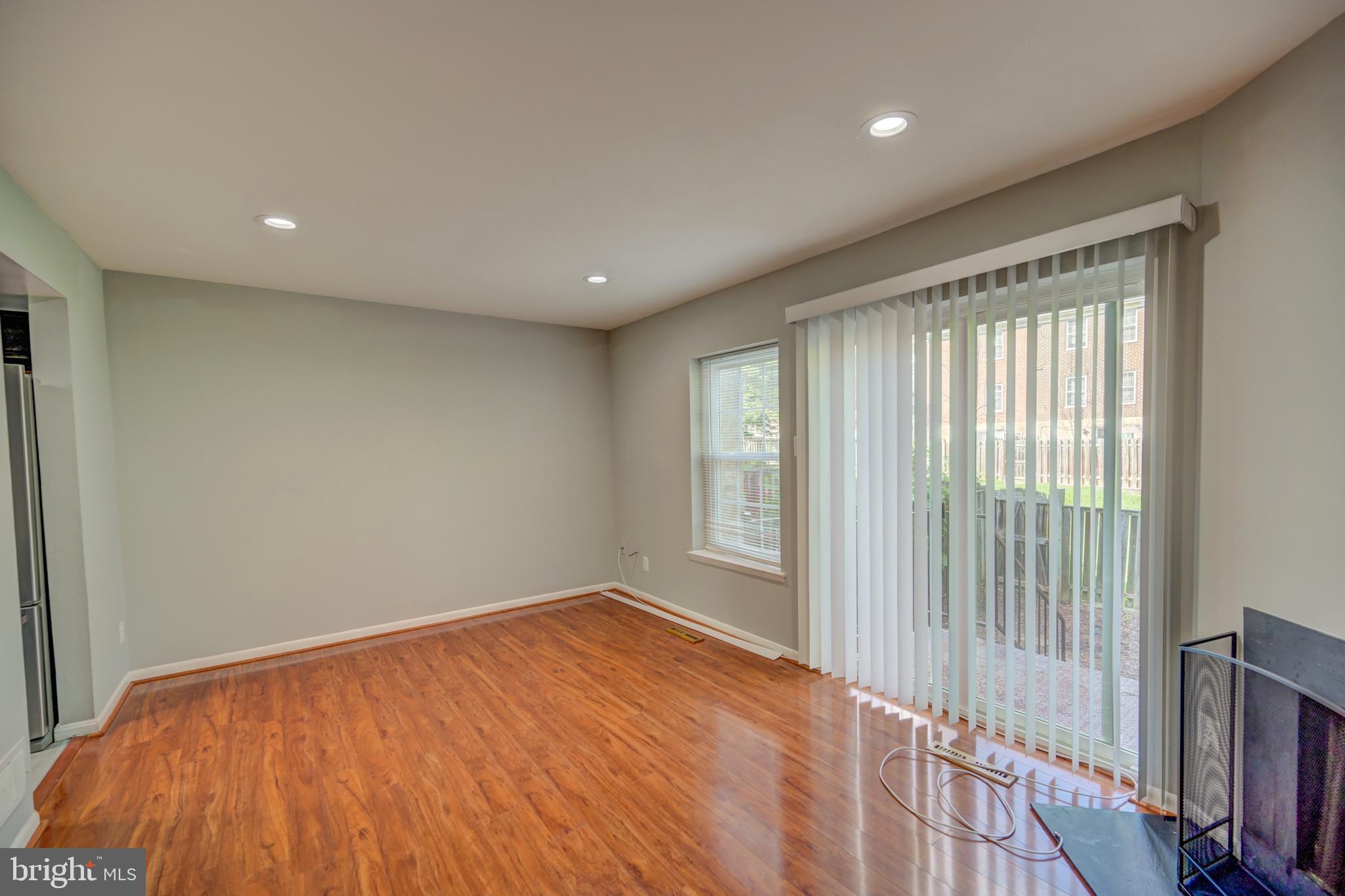 VILLAGE OF LONG REACH - Residential Lease