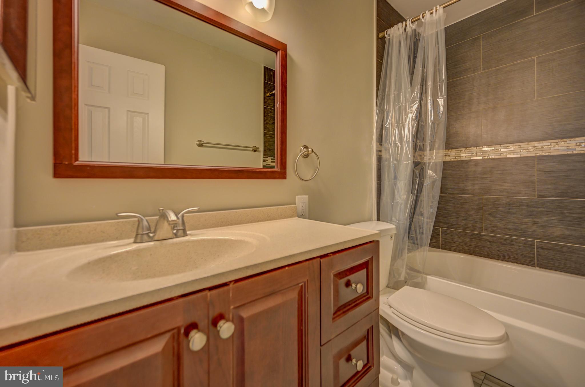 VILLAGE OF LONG REACH - Residential Lease