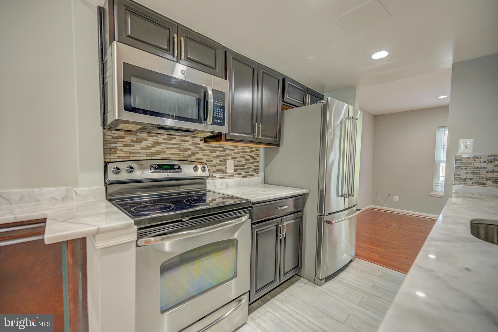 VILLAGE OF LONG REACH - Residential Lease