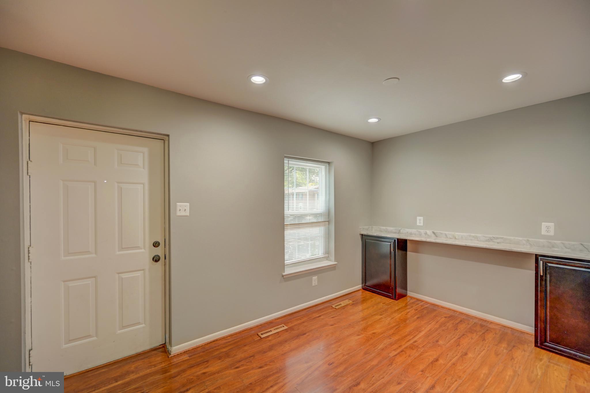 VILLAGE OF LONG REACH - Residential Lease