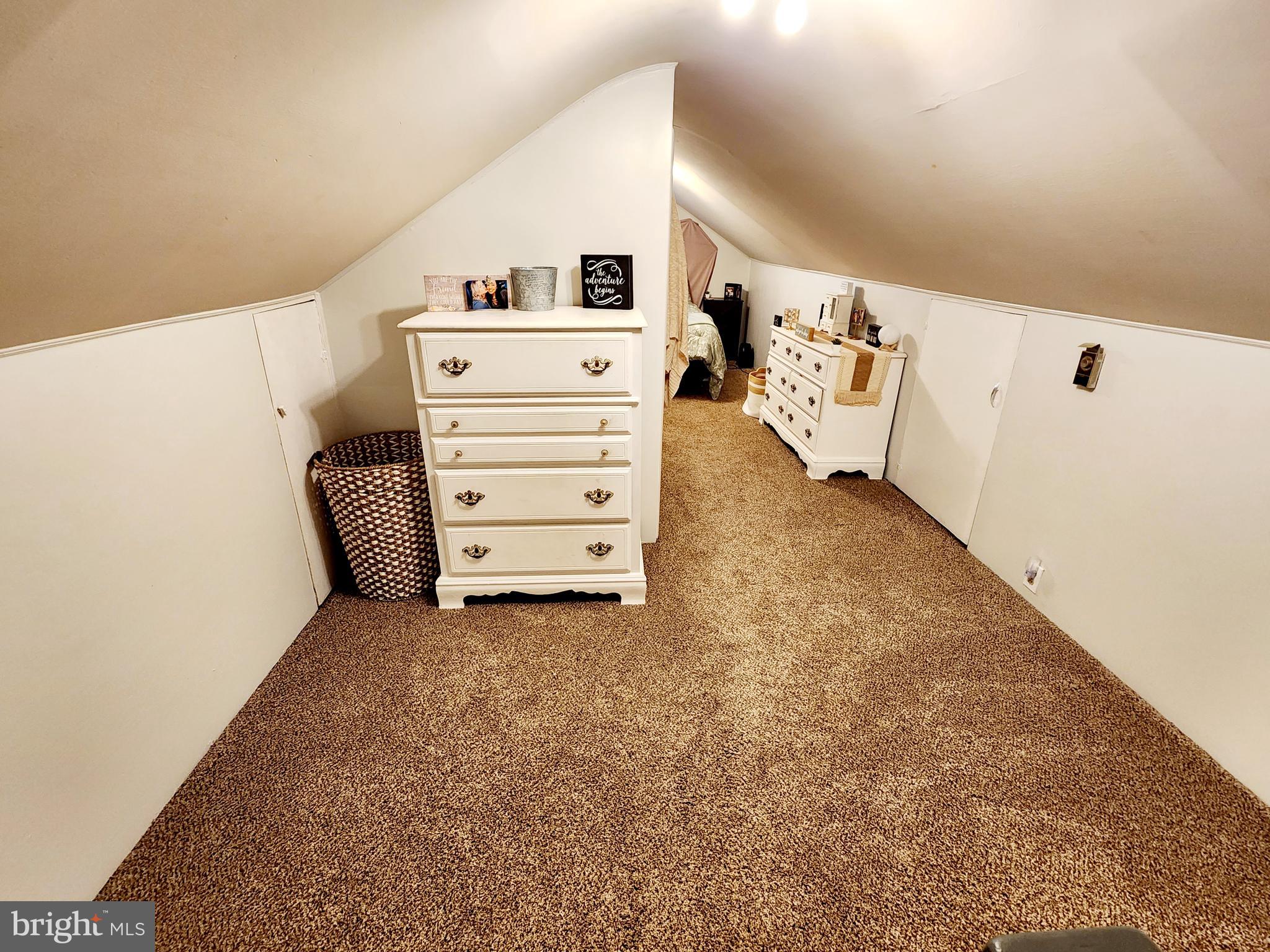 MAPLESIDE - Residential