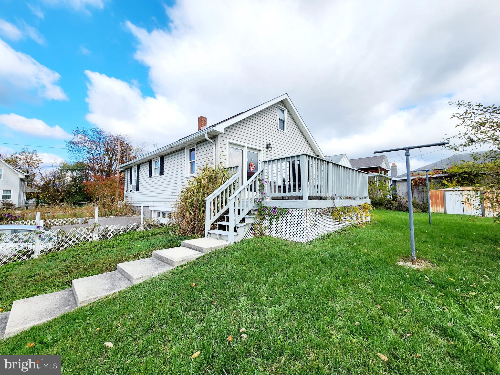 MAPLESIDE - Residential