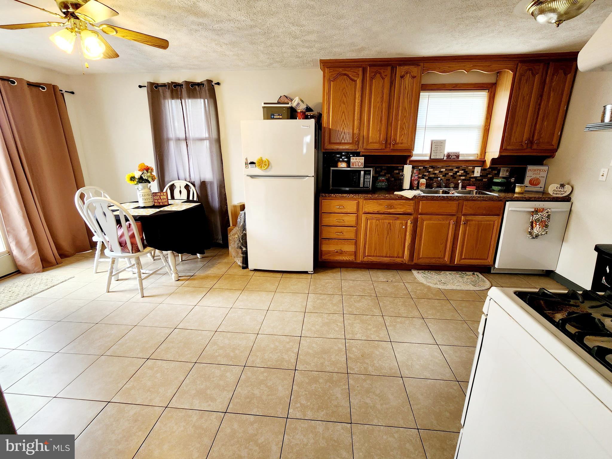 MAPLESIDE - Residential