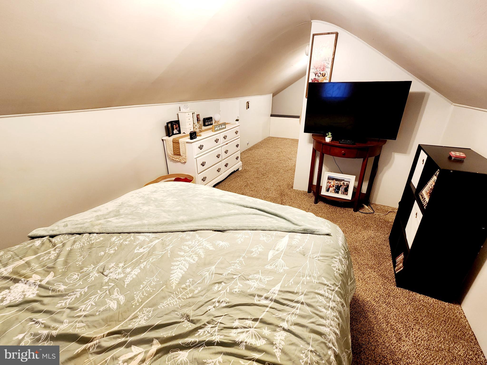 MAPLESIDE - Residential