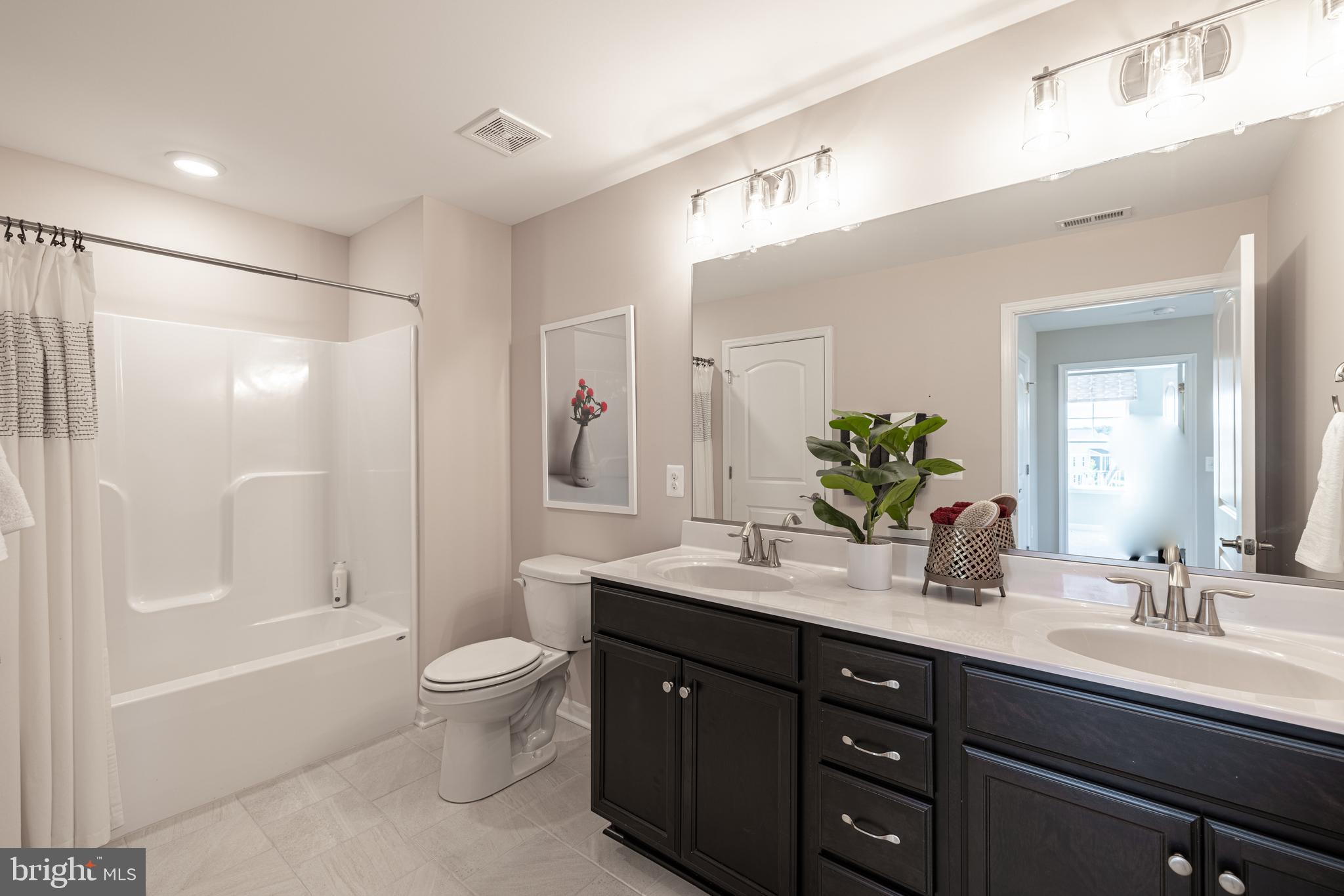 SPRING CREEK - Residential