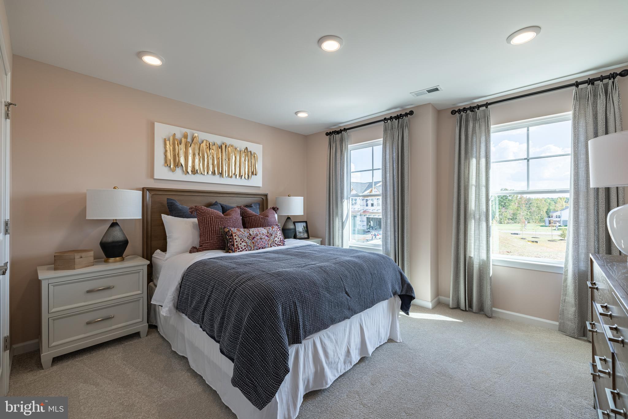 SPRING CREEK - Residential