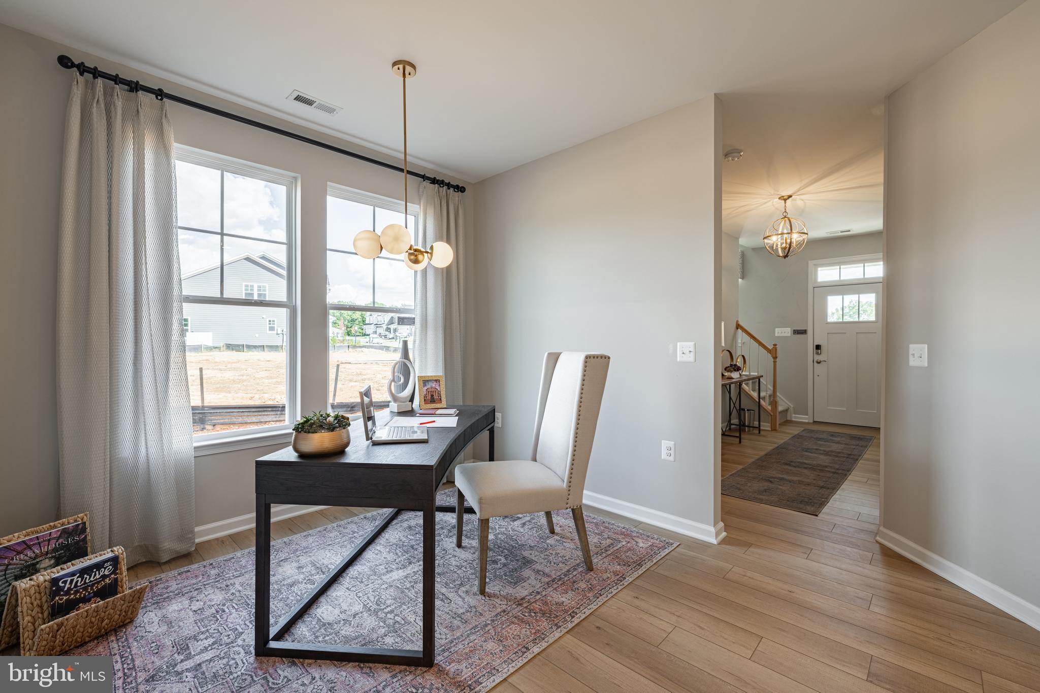 SPRING CREEK - Residential