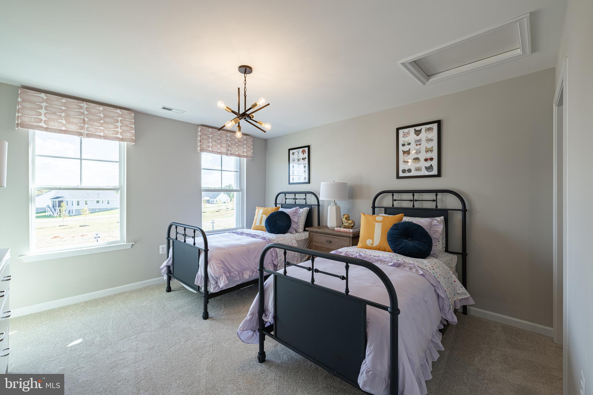 SPRING CREEK - Residential